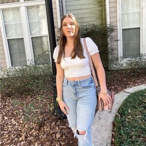 Me to We White Puff Sleeve Top